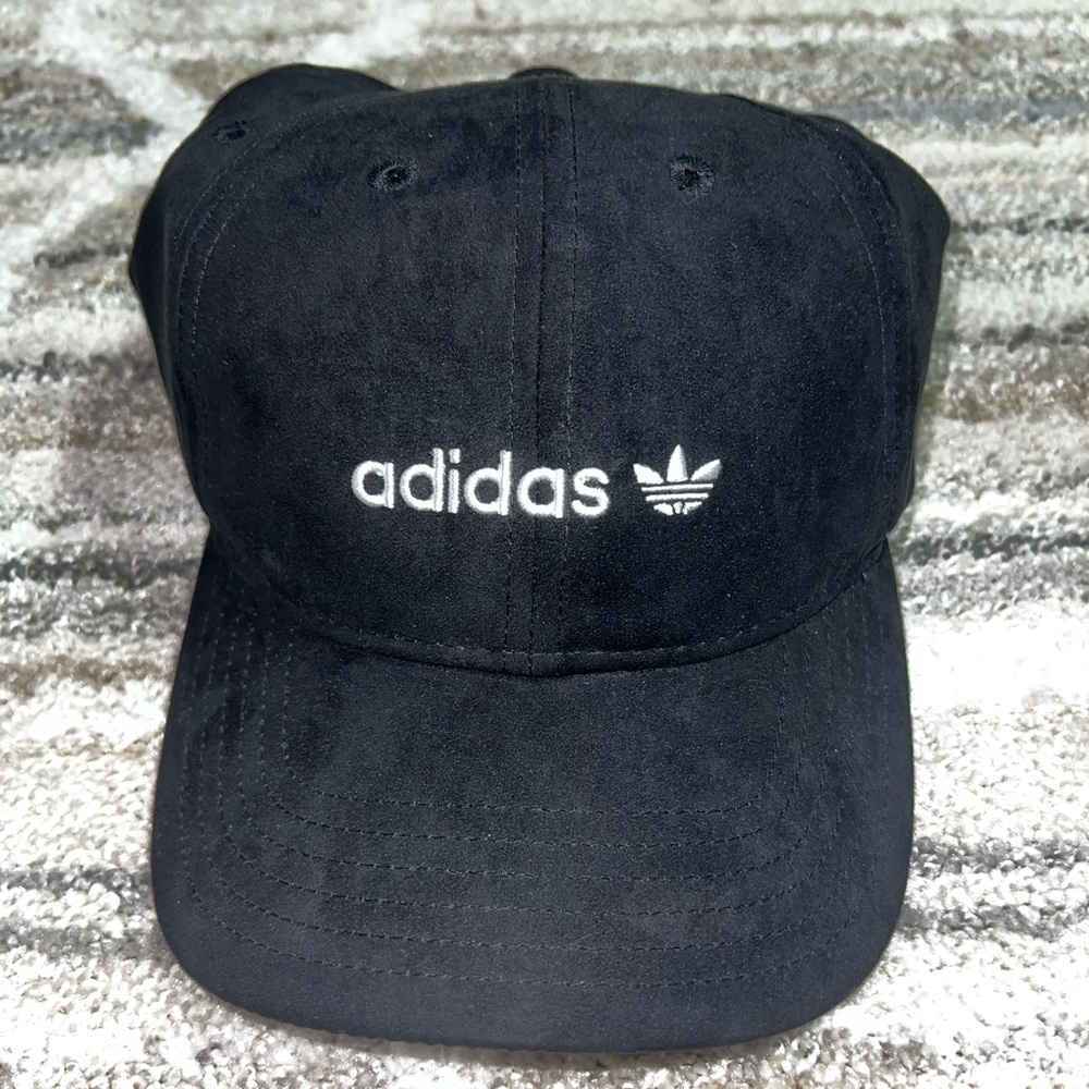 Adidas adjustable hat